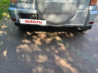 2002 Toyota RAV4 II (XA20), серебристый, 560000 рублей, вид 2