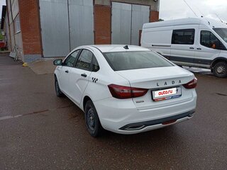 2024 Lada (ВАЗ) Vesta I Рестайлинг (NG), белый, 898400 рублей, вид 4