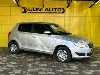 2011 Skoda Fabia II Рестайлинг, серебристый, 525000 рублей, вид 3