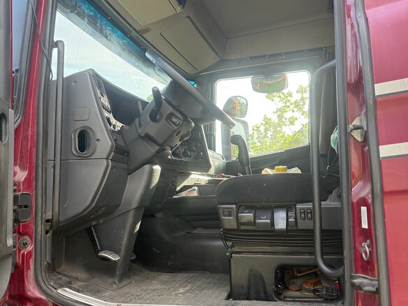 2014 Scania R-Series, пурпурный, 5700000 рублей - вид 5