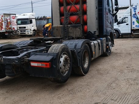 2019 Volvo FH, синий, 8178000 рублей, вид 4