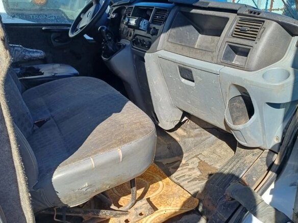 2010 Ford Transit, белый, 450000 рублей - вид 3