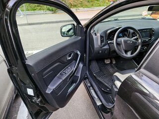 2017 Lada (ВАЗ) XRAY I, чёрный, 950000 рублей, вид 5