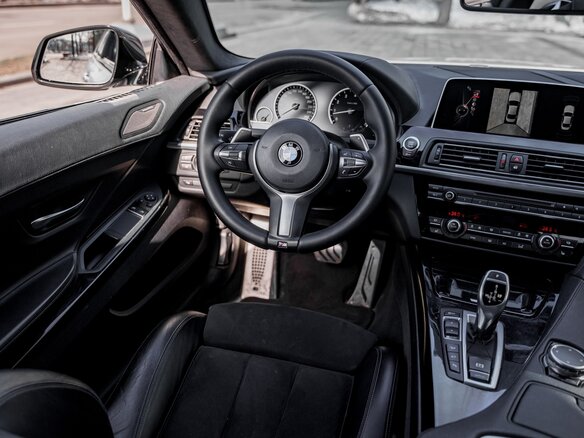 2015 BMW 6 серии 640i xDrive III (F06/F13/F12) Рестайлинг, белый - вид 13