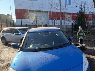 2021 Suzuki Swift V Рестайлинг, синий, 1300000 рублей, вид 1