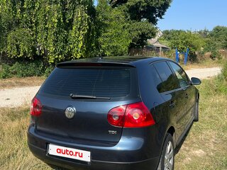 2007 Volkswagen Golf V, серый, 937000 рублей, вид 4