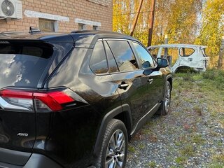 2019 Toyota RAV4 V (XA50), чёрный, 3550000 рублей, вид 4