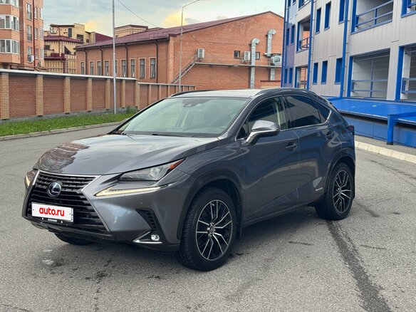 2018 Lexus NX 300h I Рестайлинг, серый, 4000000 рублей - вид 6