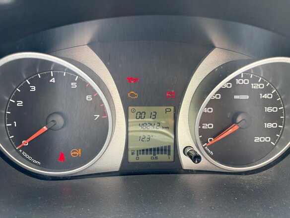 2014 Lada (ВАЗ) Granta I, серый, 550000 рублей - вид 8