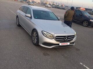 2018 Mercedes-Benz E-Класс 200 d V (W213, S213, C238), серый, 2500000 рублей, вид 2