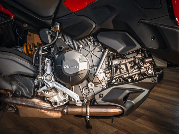 2026 Ducati Multistrada V2, красный, 2490000 рублей - вид 14