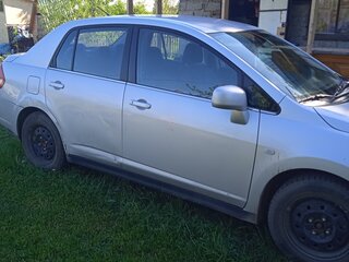 2008 Nissan Tiida I, серебристый, 500000 рублей, вид 2