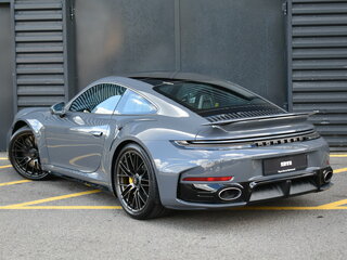 2026 Porsche 911 Turbo S VIII (992) Рестайлинг, серый, 39990000 рублей, вид 3