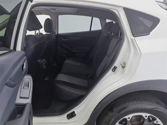 2021 Subaru XV II Рестайлинг, белый, 1450202 рублей - вид 17