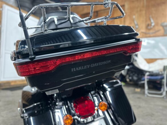 2017 Harley-Davidson Electra Glide, чёрный, 1690000 рублей - вид 25