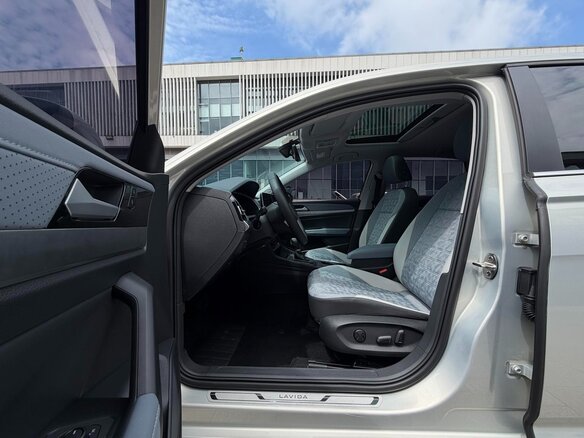 2023 Volkswagen Lavida III Рестайлинг, белый, 1120000 рублей - вид 7