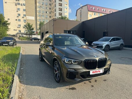 2021 BMW X5 40i IV (G05/G18), зелёный, 6000000 рублей, вид 3