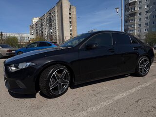 2020 Mercedes-Benz A-Класс 180 d IV (W177), чёрный, 2300000 рублей, вид 3