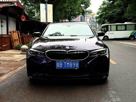2022 BMW 3 серии 320i VII (G2x), фиолетовый, 2740000 рублей, вид 2