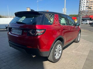 2017 Land Rover Discovery Sport I, красный, 1890000 рублей, вид 5