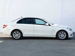 2011 Mercedes-Benz C-Класс 200 III (W204) Рестайлинг, белый, 1580000 рублей, вид 5