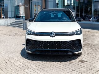 2026 Volkswagen Tiguan L Pro III (China Market), белый, 5250000 рублей, вид 2