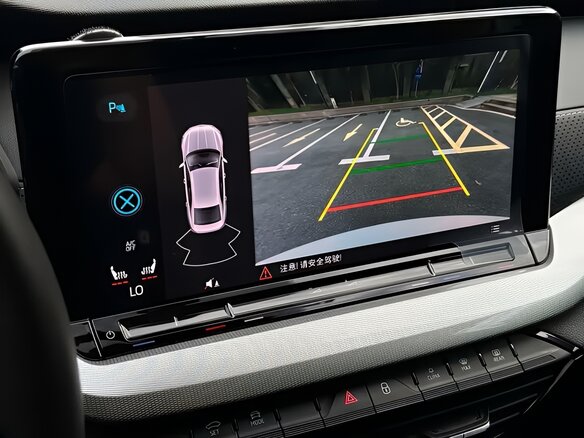 2023 Skoda Octavia IV (A8), белый, 2175000 рублей - вид 9