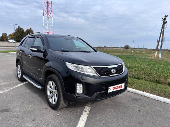 2014 Kia Sorento II Рестайлинг, чёрный, 1750000 рублей - вид 2