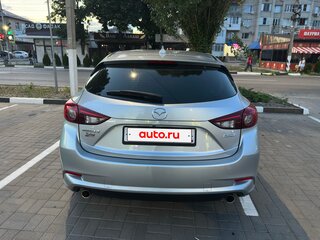 2018 Mazda 3 III (BM) Рестайлинг, серый, 1729000 рублей, вид 3