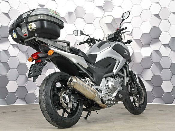 2012 Honda NC 700X, серебристый - вид 6