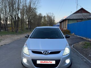 2009 Hyundai i20 I, серебристый, 440000 рублей, вид 2
