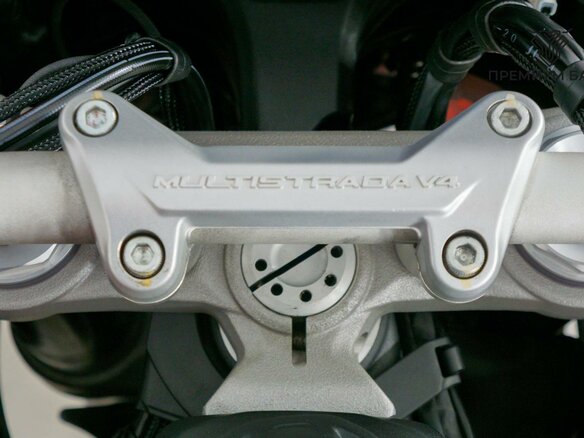 2021 Ducati Multistrada V4, красный, 2125000 рублей - вид 11