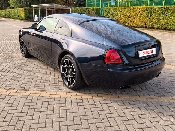 2021 Rolls-Royce Wraith Black Badge, синий, 34000000 рублей - вид 6
