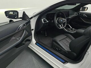 2025 BMW 4 серии Gran Coupe 420i G22, G23, G26 Рестайлинг, белый, 7500000 рублей, вид 4