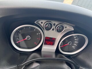 2010 Ford Focus II Рестайлинг, серый, 670000 рублей, вид 3