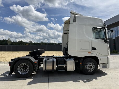 2024 Dongfeng GX, белый, 8800000 рублей, вид 2