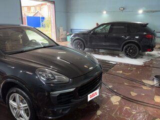 2015 Porsche Cayenne II Рестайлинг (958), чёрный, 3150000 рублей, вид 3