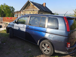 2005 Toyota ISis I, синий, 600000 рублей, вид 3