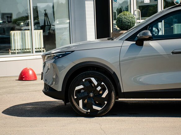 2026 Omoda C7, серебристый, 3464010 рублей - вид 8