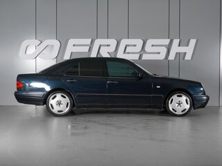 1998 Mercedes-Benz E-Класс 320 II (W210, S210), чёрный, 1069000 рублей, вид 5