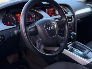 2010 Audi A4 IV (B8), чёрный, 1000000 рублей, вид 5