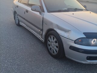 2003 Mitsubishi Carisma I Рестайлинг, серебристый, 200000 рублей, вид 2