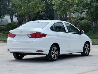 2017 Honda Grace I, белый, 900222 рублей, вид 5