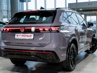 2025 Volkswagen Tiguan L Pro III (China Market), серый, 5000000 рублей, вид 4
