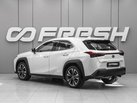 2022 Lexus UX 200 I, белый, 4019000 рублей - вид 1