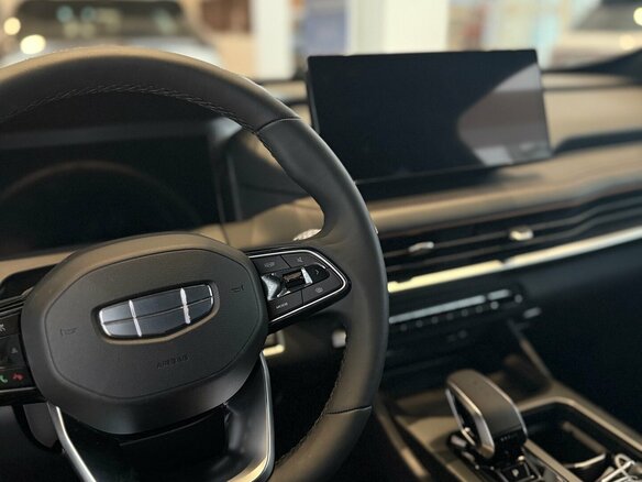2026 Geely Okavango I Рестайлинг, чёрный, 3864990 рублей - вид 18