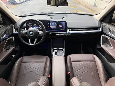 2023 BMW X1 Long 20Li sDrive III (U11/U12), чёрный, 2920000 рублей, вид 5