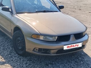 2001 Mitsubishi Galant VIII Рестайлинг, серебристый, 170000 рублей, вид 1