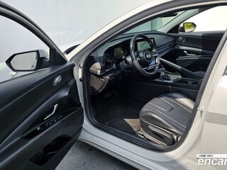 2024 Hyundai Avante VII Рестайлинг, серый, 2040000 рублей, вид 5