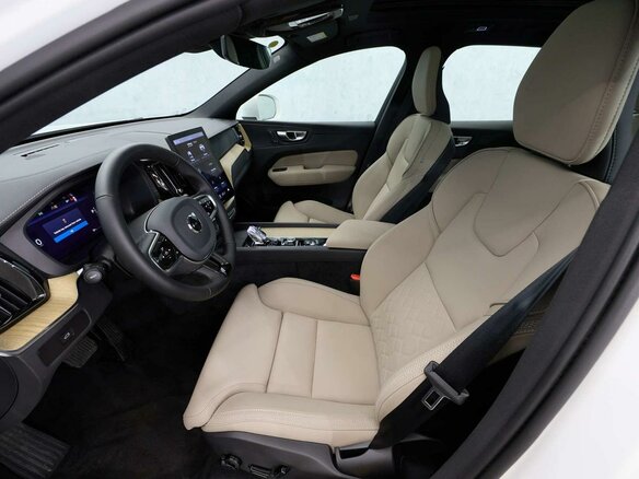 2025 Volvo XC60 II Рестайлинг, белый - вид 8
